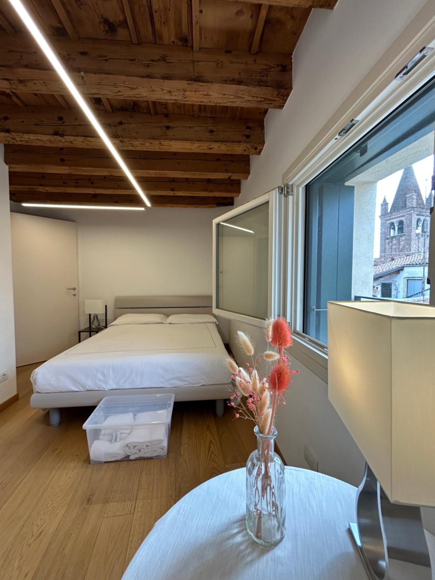 Residenza Della Samaritana Guest house 2*